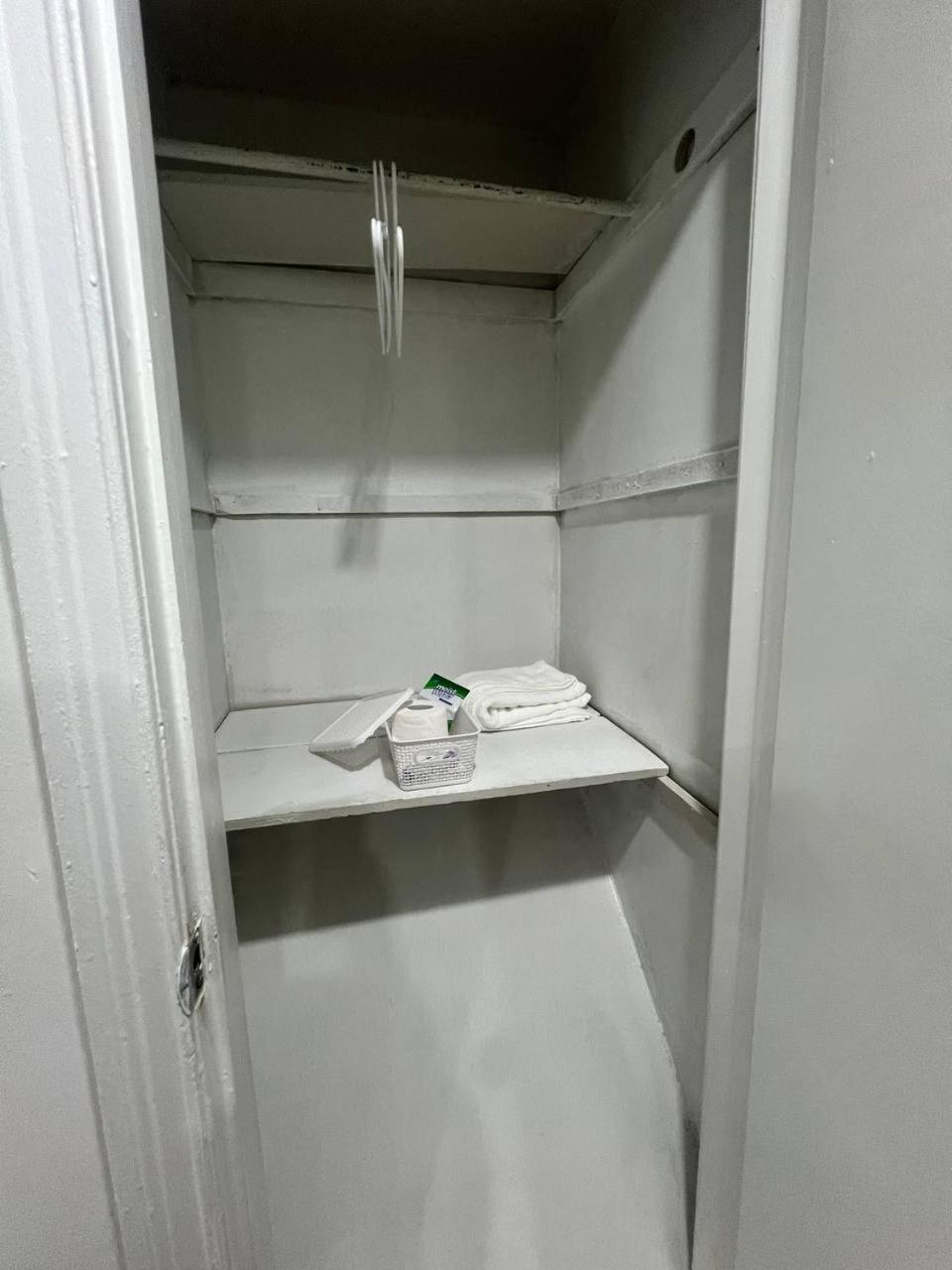 #1 Convvy-Nient Residence! 多伦多 外观 照片