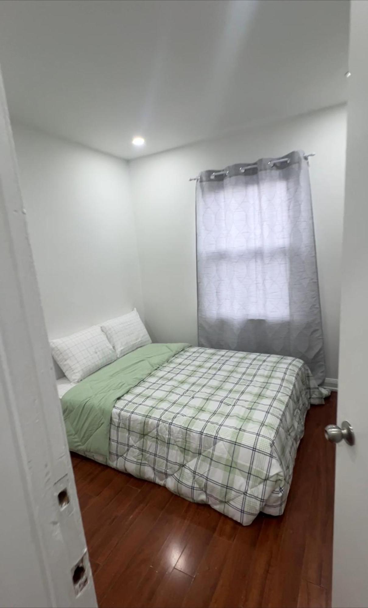 #1 Convvy-Nient Residence! 多伦多 外观 照片